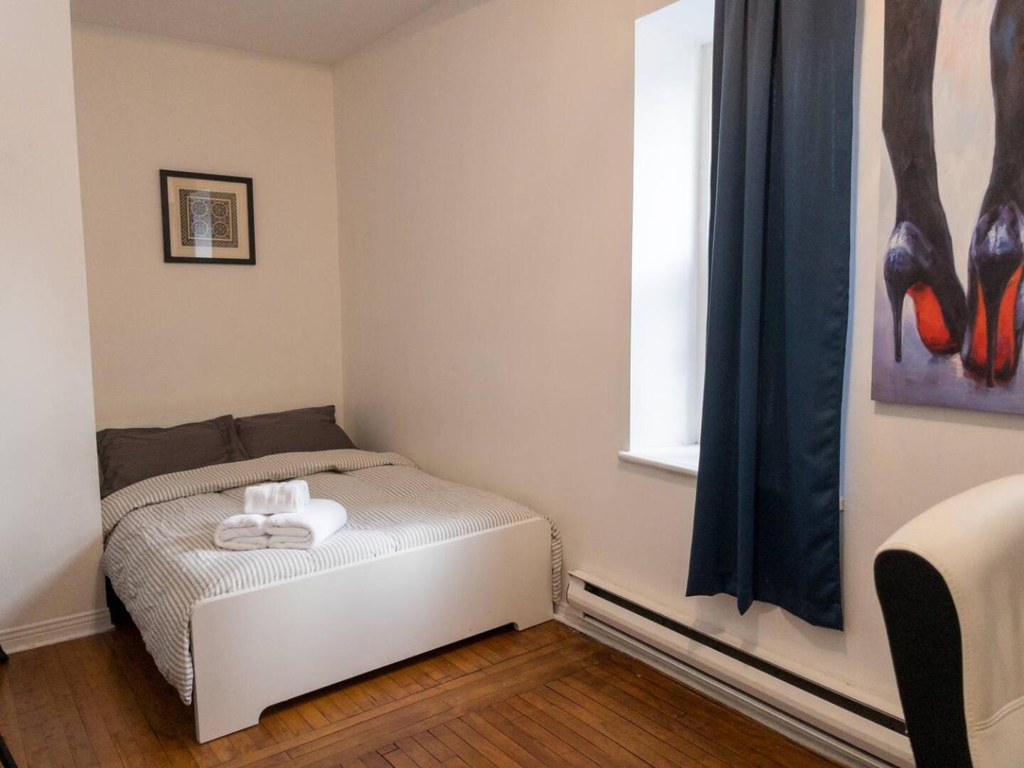 Perfect For Groups Big Livingroom 2 Backyard 3Br モントリオール エクステリア 写真