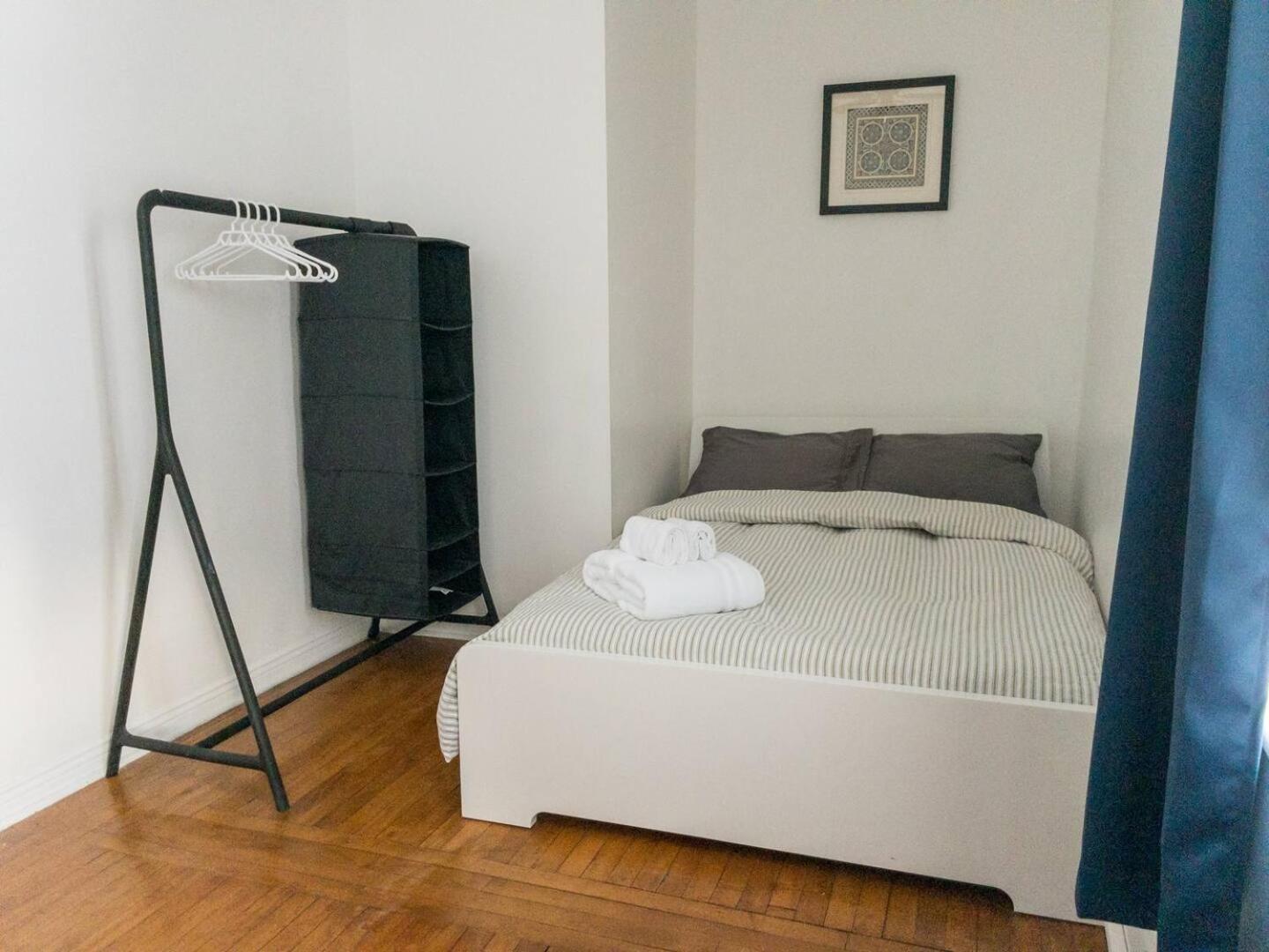 Perfect For Groups Big Livingroom 2 Backyard 3Br モントリオール エクステリア 写真